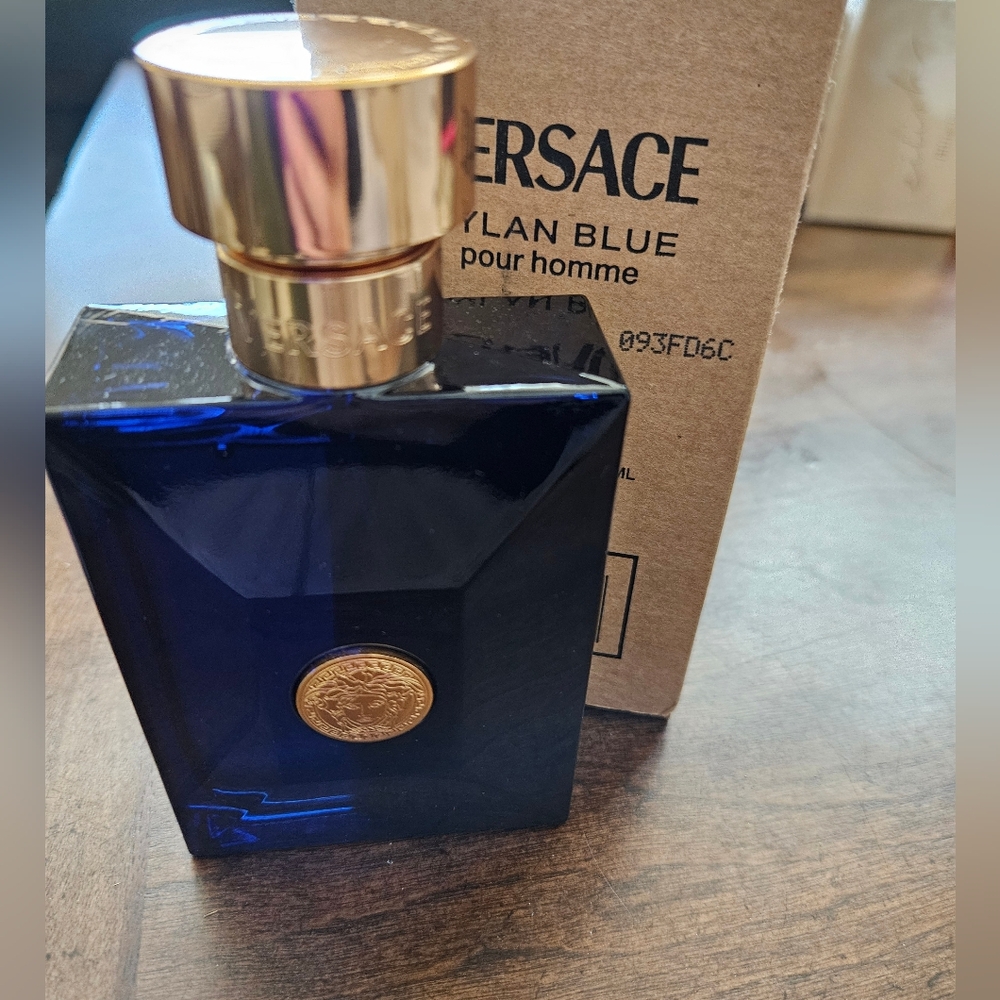 Versace Dylan Blue Eau De Toilette New Tester